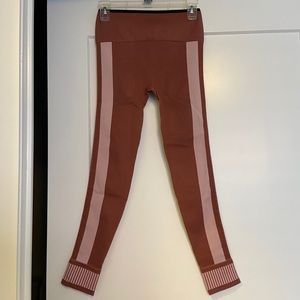 Fabletics High-Waisted Seamless Star Legging - NWT